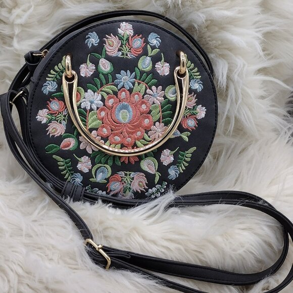 Handbags - Round Black Embroidered Crossbody Bag – Boho Chic